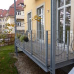 Der Südbalkon mit Gartenanteil