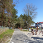 Der Radweg parallel zur Küste