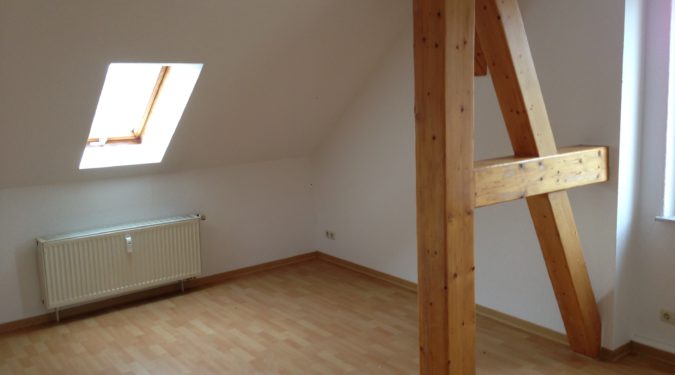 Praktische DG-2-Raum-Wohnung